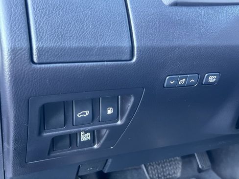 Used 2015 Lexus RX 450h AWD image 30