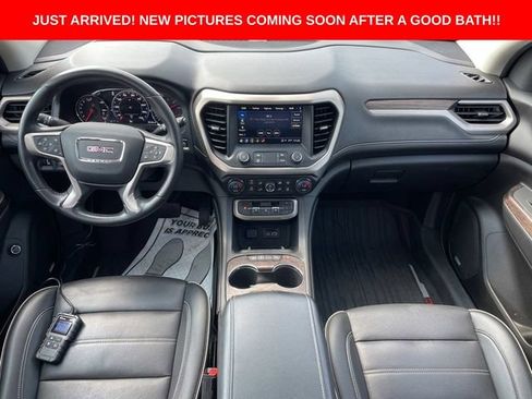 Used 2021 GMC Acadia Denali w/ Denali Ultimate Package AWD/4WD image 12