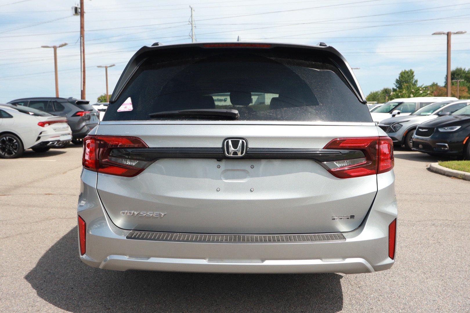 Used 2026 Honda Odyssey EX-L image 4