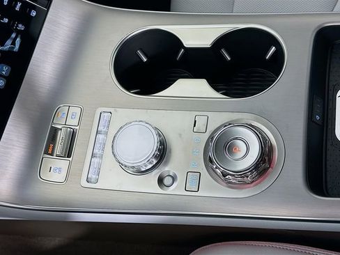 New 2026 Genesis GV70 2.5T Advanced AWD/4WD image 15