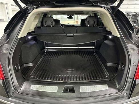 Used 2018 Cadillac XT5 Luxury w/ Driver Awareness Package image 28