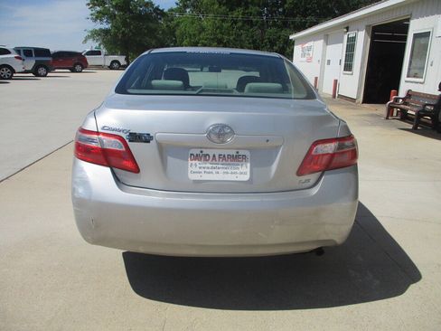 Used 2008 Toyota Camry LE FWD image 14