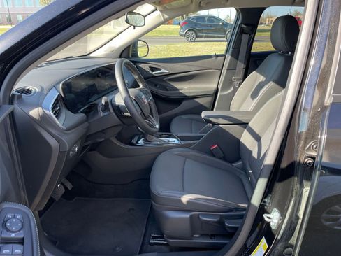 Used 2025 Buick Encore GX Preferred image 25