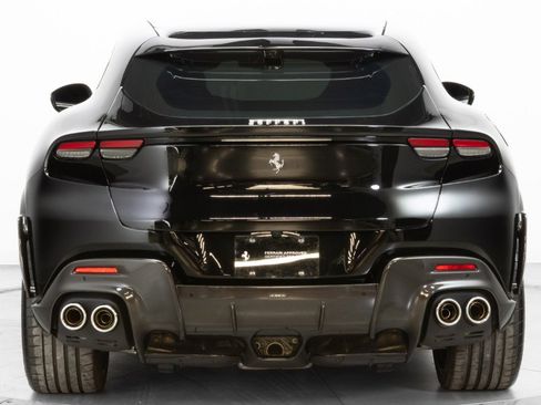 Used 2025 Ferrari Purosangue image 6