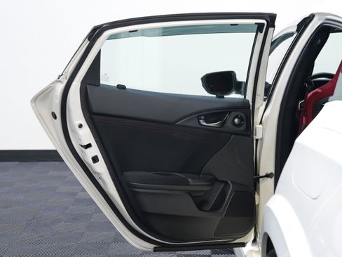 Used 2018 Honda Civic Type R image 24
