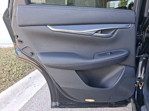 Used 2025 INFINITI QX50 Sport image 23