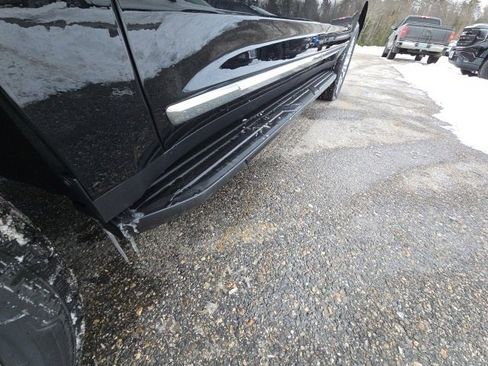 New 2026 GMC Yukon XL Elevation w/ Elevation Premium Package image 36