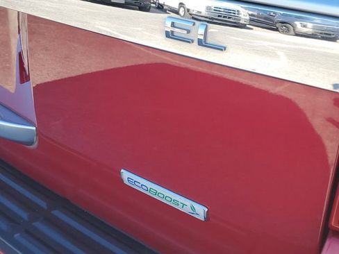 Certified 2017 Ford Expedition EL Platinum image 8