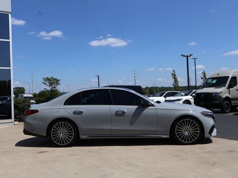Certified 2024 Mercedes-Benz E 450 4MATIC Sedan image 4
