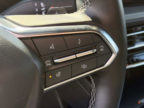 Certified 2024 Chevrolet Traverse LT w/ Enhanced Driving Package image 8