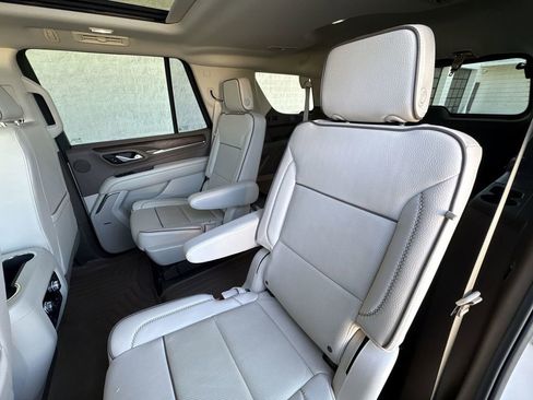 Certified 2023 GMC Yukon Denali image 26