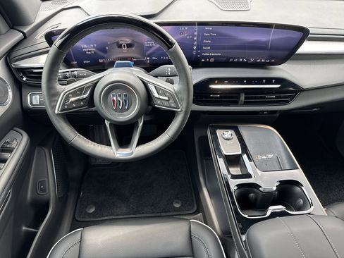 New 2026 Buick Enclave Avenir w/ Super Cruise Package FWD image 18