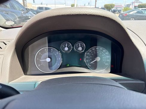 Used 2007 Mercury Milan FWD image 2