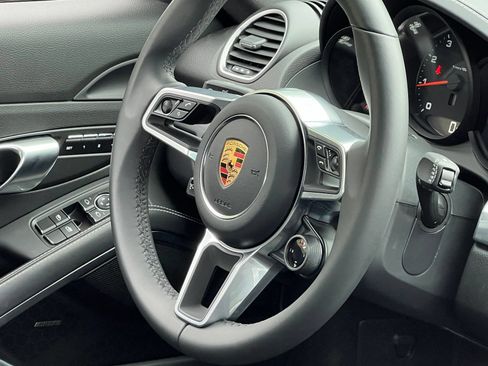 Certified 2024 Porsche 718 Cayman w/ Premium Package RWD image 20