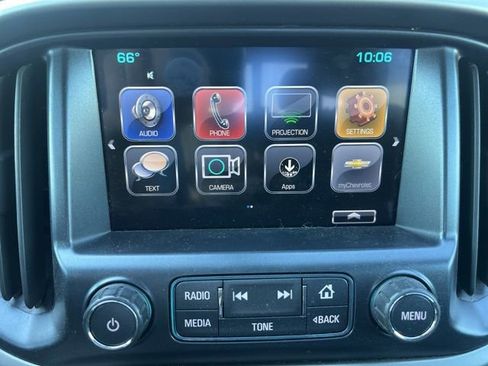 Used 2018 Chevrolet Colorado Z71 image 9