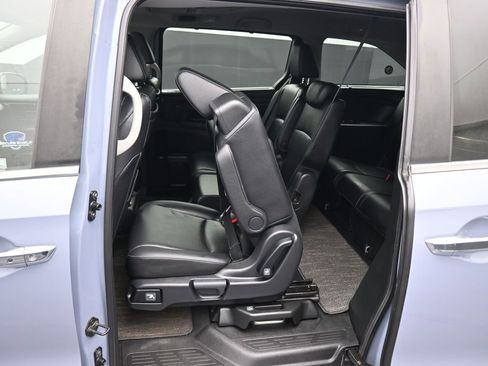 Used 2023 Honda Odyssey Touring image 36