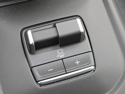 New 2026 GMC Sierra 1500 AT4 w/ AT4 Premium Package image 9