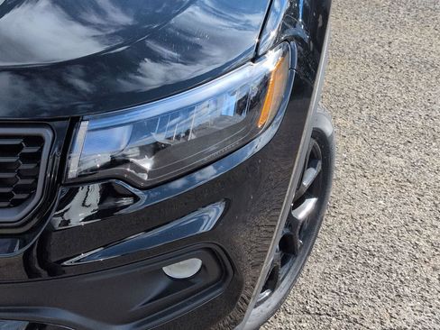 New 2026 Jeep Compass Latitude image 11