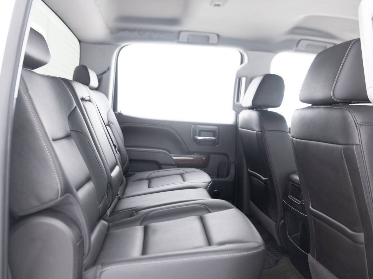 Used 2016 GMC Sierra 1500 SLT w/ SLT Premium Package AWD/4WD image 33
