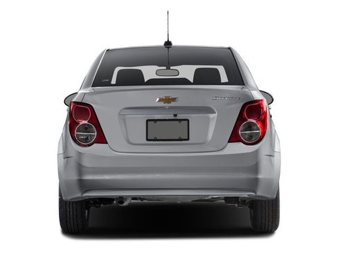 Used 2016 Chevrolet Sonic LT w/ Driver Confidence Package FWD image 8