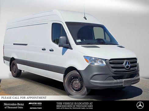 Used 2026 Mercedes-Benz Sprinter 2500 image 1