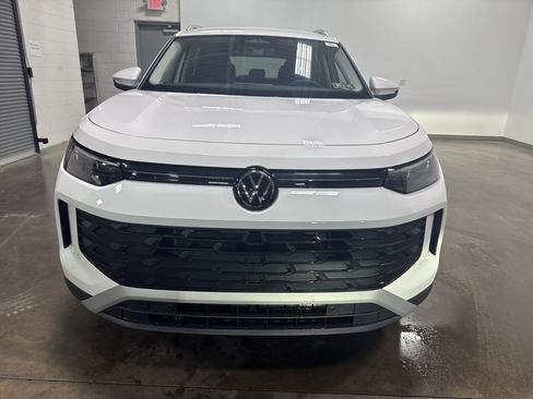 New 2026 Volkswagen Tiguan S image 7