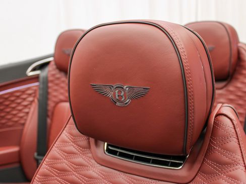 New 2025 Bentley Continental GT Speed image 26