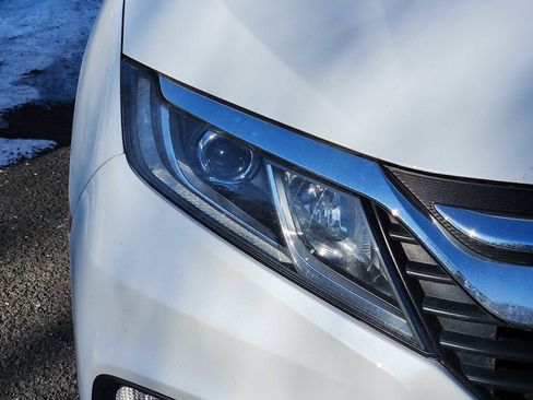 Certified 2020 Honda Odyssey EX-L image 3