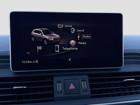 Used 2018 Audi Q5 Prestige image 30