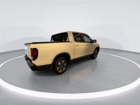 Used 2017 Honda Ridgeline RTL image 7