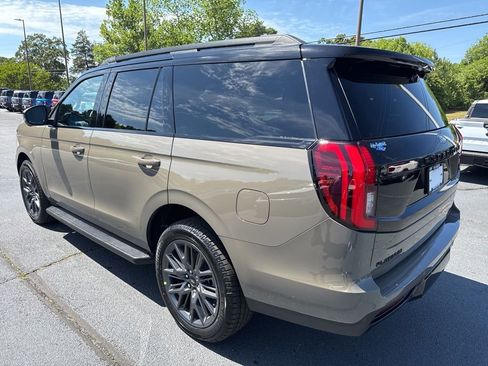 New 2026 Ford Expedition Platinum AWD/4WD image 3