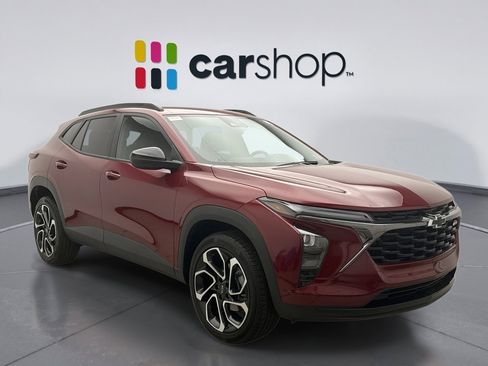 Used 2024 Chevrolet Trax RS w/ Driver Confidence Package FWD image 7