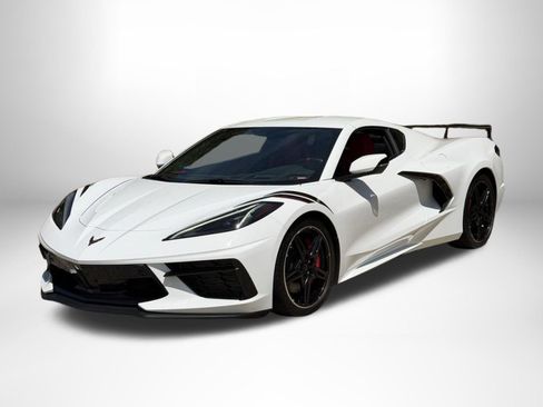 Used 2022 Chevrolet Corvette Stingray Preferred Cpe w/ Z51 Performance Package RWD image 8