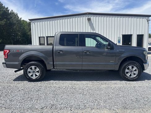 Used 2015 Ford F150 XLT w/ Equipment Group 301A Mid AWD/4WD image 4