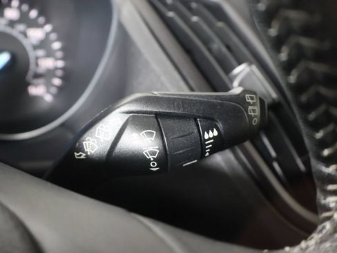 Used 2019 Ford Escape SEL AWD/4WD image 37