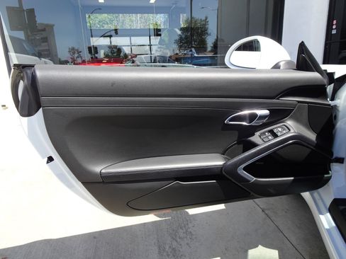Used 2015 Porsche 911 Carrera S RWD image 18