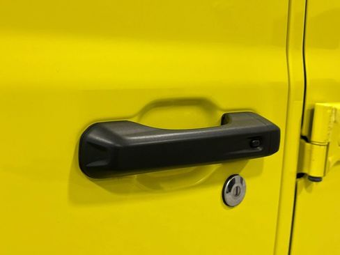 Used 2023 Jeep Wrangler Unlimited Sport AWD/4WD image 13