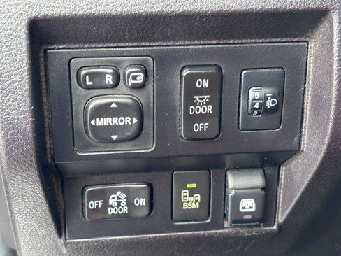 Used 2016 Toyota Tundra 1794 Edition AWD/4WD image 21