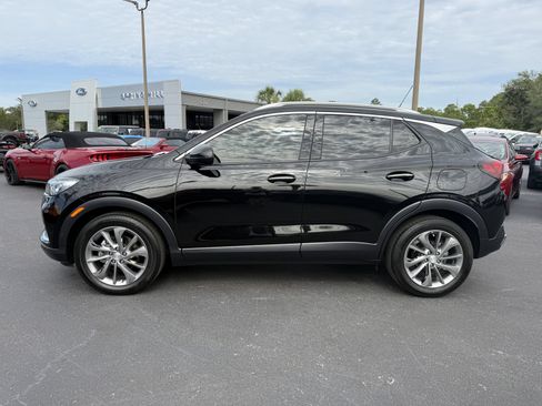 Used 2022 Buick Encore GX Essence w/ Advanced Technology Package FWD image 10