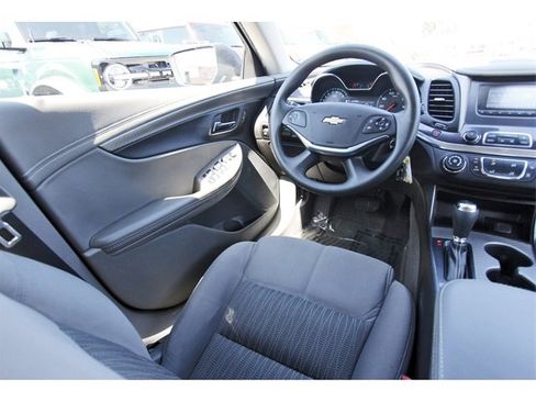 Used 2017 Chevrolet Impala LS image 7