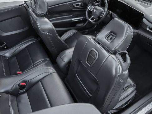 Used 2024 Ford Mustang Premium image 38