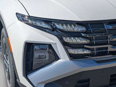 New 2026 Hyundai Tucson Limited FWD image 33