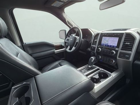 Used 2020 Ford F150 Lariat w/ Equipment Group 502A Luxury image 18