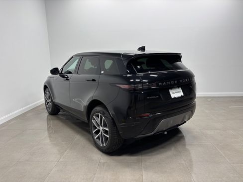 Used 2026 Land Rover Range Rover Evoque S AWD/4WD image 9