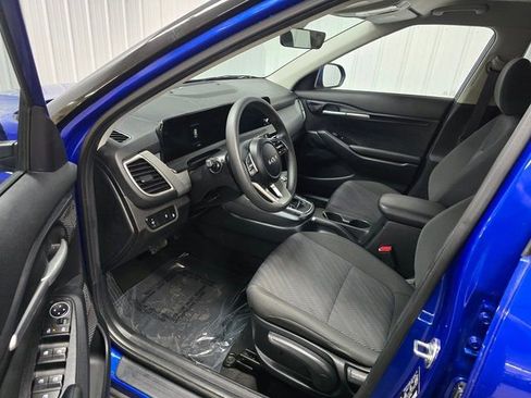 Used 2024 Kia Seltos LX image 15