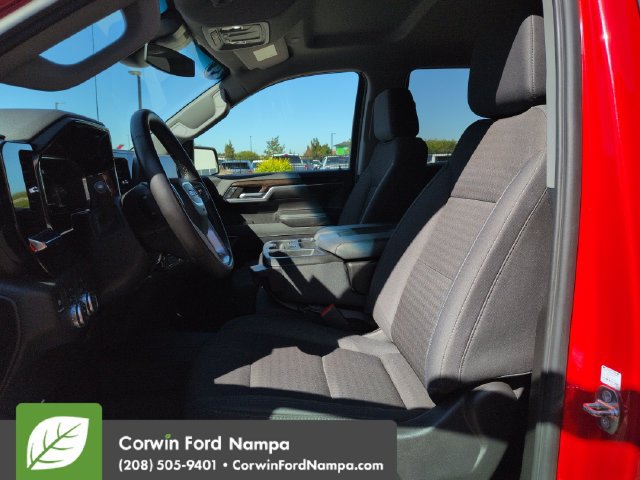 Used 2024 GMC Sierra 1500 Elevation w/ LPO, Elevation Black Package AWD/4WD image 22