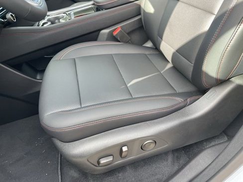 New 2026 Chevrolet Traverse Z71 w/ Enhanced Driving Package image 15