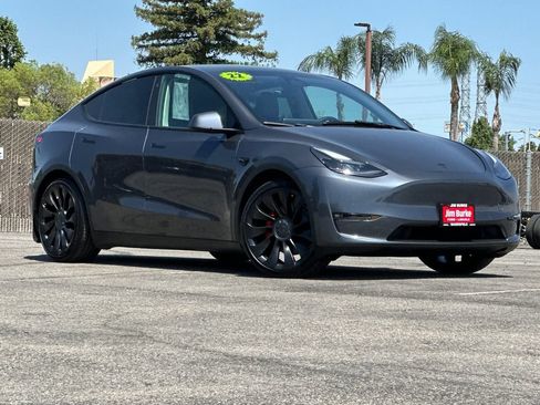 Used 2022 Tesla Model Y Performance AWD/4WD image 1