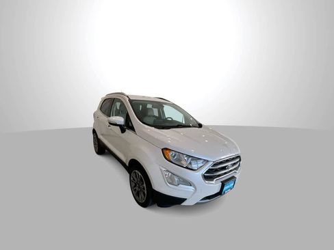 Used 2018 Ford EcoSport Titanium w/ Titanium Cold Weather Package AWD/4WD image 2