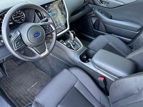 Certified 2025 Subaru Outback Premium image 9